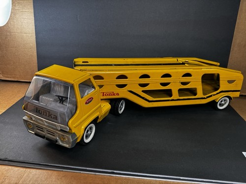 Vintage tonka car carrier - tonka,