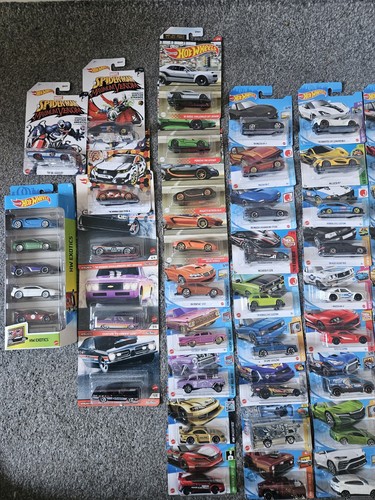 Hot wheels diecast - wheels, car