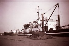 Old Negative Ships Empire