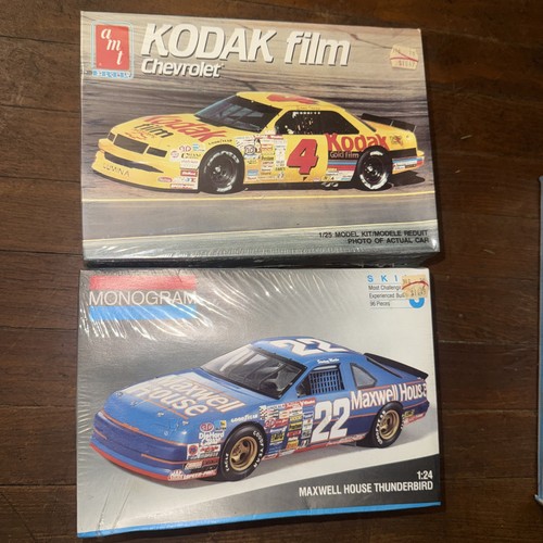 Lot sealed kit car amt - kit,