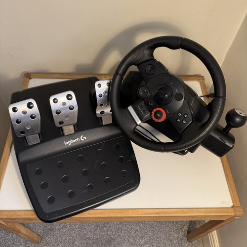 Logitech driving force - logitech,