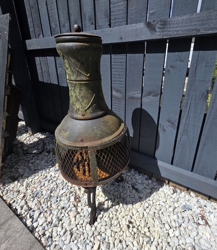 Metal outdoor standing - metal,