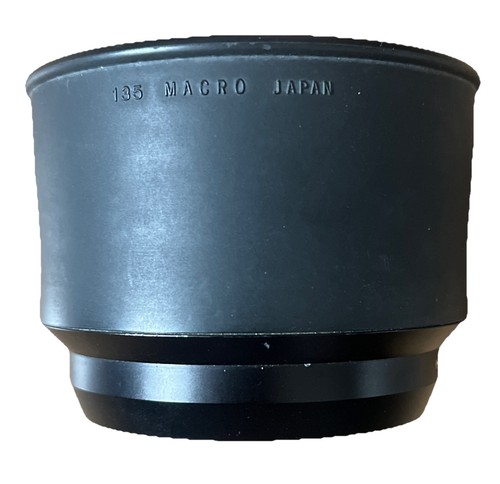 Olympus 135mm macro lens - 135mm, f/4.5