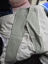 Zara Size Small Slight Stretch NEW Green Check Pedal Pushers