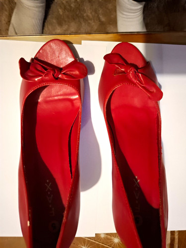 Women red leather peep toe - women’s,