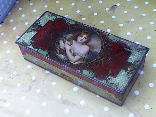 Antique tin glove - glove, box