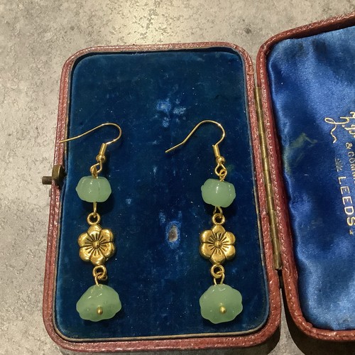 Gold plated jade - jade, flower