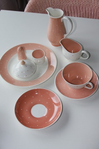 Susie cooper raised spot - susie,