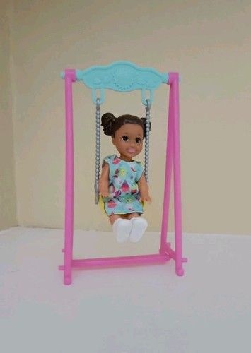 Barbie skipper babysitting - skipper,