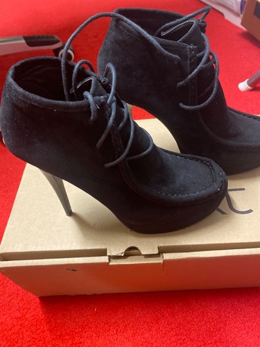 Size love label platform - size,