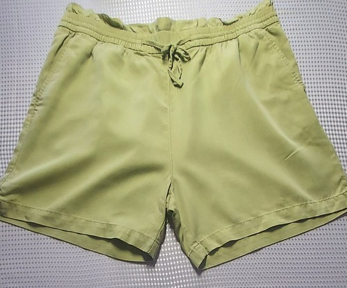 Paperbag ladies shorts size - tu,