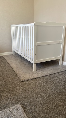 Mcc cot and - cot, toddler