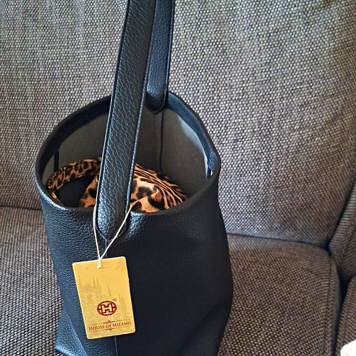 House milano black pebbled - of,