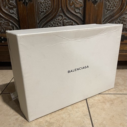 Authentic balenciaga gift box - authentic,