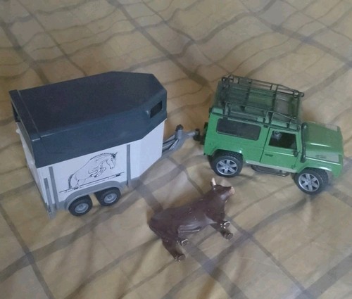 Bruder land rover defender and - rover,