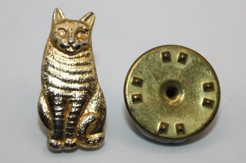 Beautiful kitty cat - gold, tone