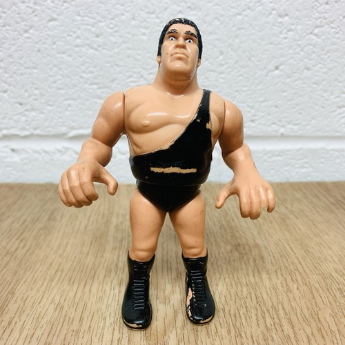 Vintage hasbro wwe andre the - hasbro,