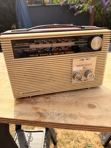 Vintage satellite solid state - vintage,