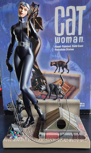 Direct catwoman cold cast - dc, cold-cast