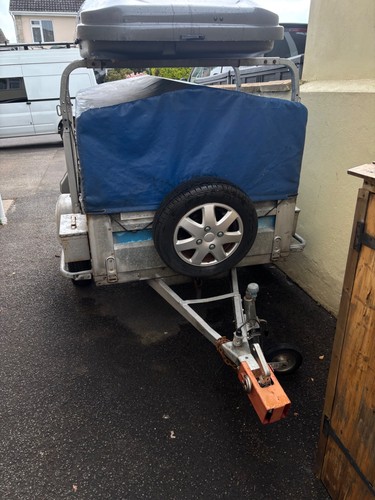 Single axle trailer - single,