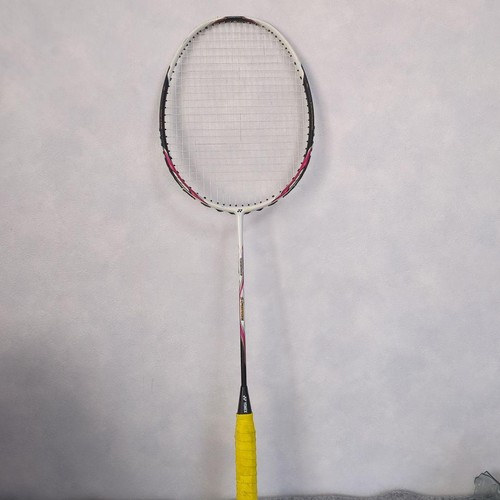 Yonex voltric force - voltric, i-force