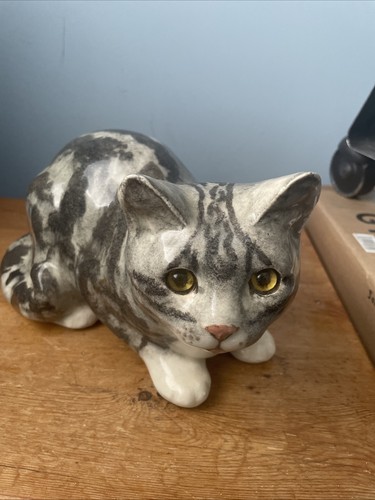 Winstanley size cat signed - cat,