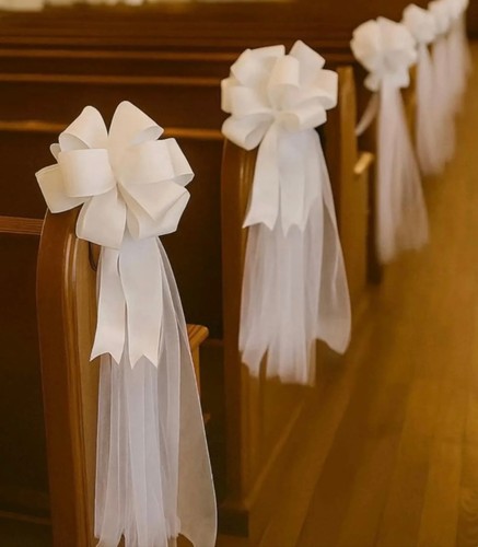 White wedding pew bows tulle - wedding,