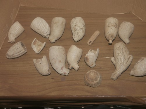 Clay pipe bowls - bowls, stems