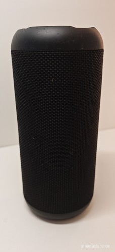 Black mesh bluetooth speaker - mesh,