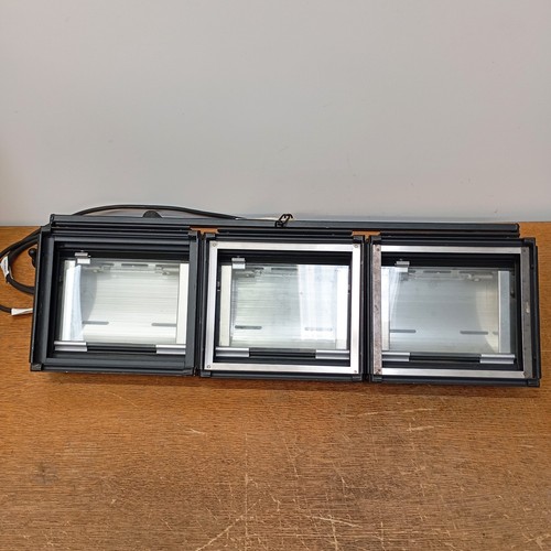 Selecon acclaim 500w - 3x,