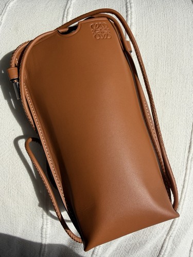 Loewe phone pocket - loewe,