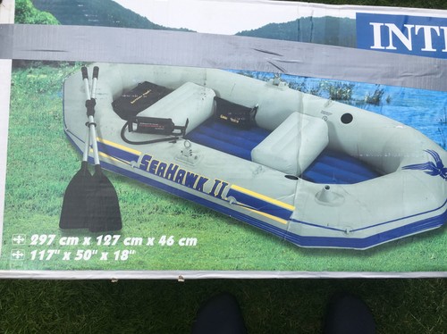 Inflateable dinghy - inflateable,