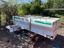 Dakota 410 Turf Tender