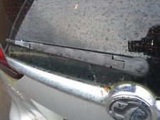 12 VAUXHALL ZAFIRA C 2.0 CDTI REAR SCREEN WIPER ARM 11-18 BREAKING CAR