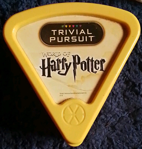 Trivial pursuit world harry - pursuit,