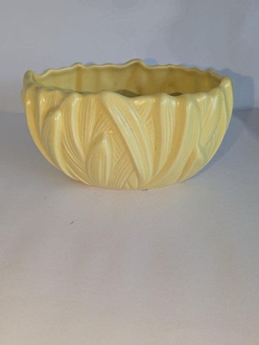 Sylvac reed vase 2482 in - sylvac,