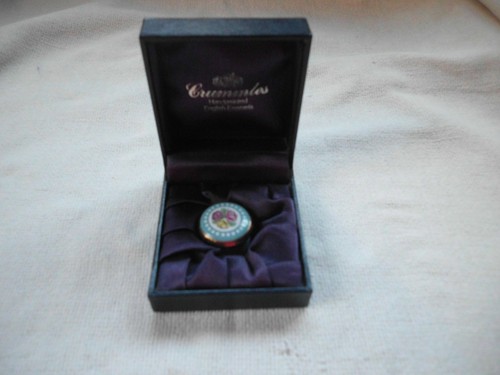 Crummles boxed small - crummles,