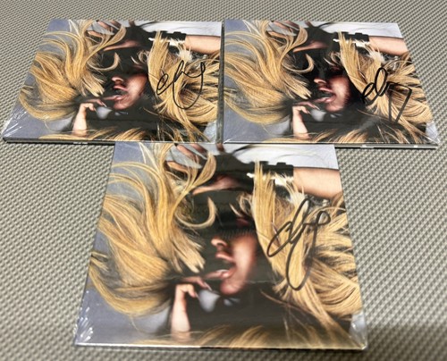Ellie goulding signed i - signed,