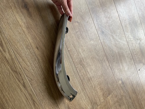 Rear left bumper corner - rear,