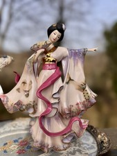 "Delicate Elegance" Ltd Ed