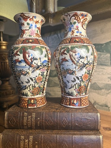 Pair vintage crown - crown, fine