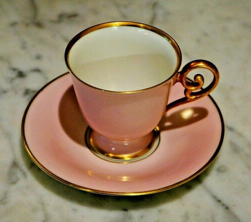Pink coffee cup saucer gilt - pink,