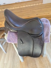 Barnsby Show Saddle Pony 15" Brown. Wide.