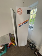 Sun Bed Tanning Upright And