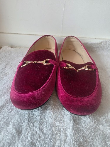 Flat new suede shoe - new, maroon