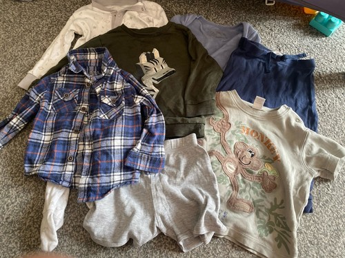 Baby clothes bundle - 12, 18