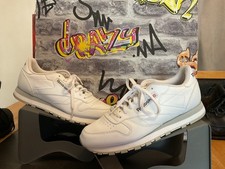 Reebok Classic trainers  Men's triple white  UK 8???smart casual vgc