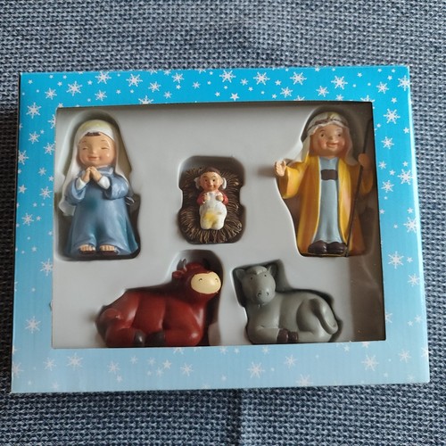 Nativity scene figures - scene,