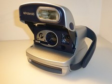 POLAROID P 600 POLAROID