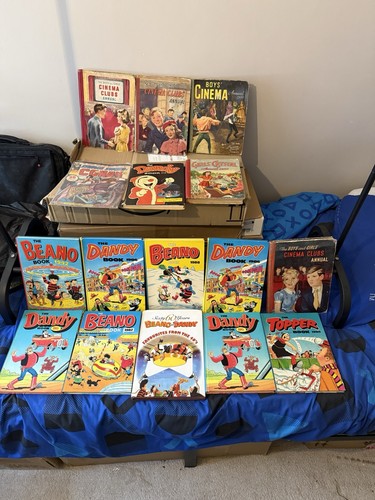Lots old books beano - lots,